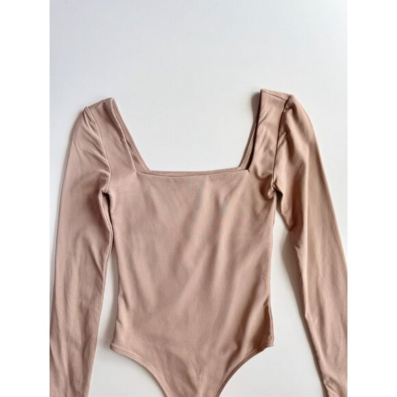 Aritzia BABATON Contour Nude Jersey Square Neck Long Sleeve Bodysuit, Size XS - Picture 2 of 15